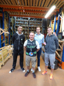 ADA en visite chez VSF - La remise des maillots Newsletter Octobre 2018 - VSF Vitro Service France